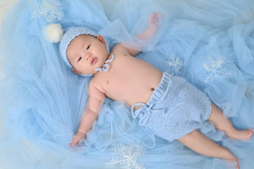 安陆宝宝几个月可以吃蛋黄